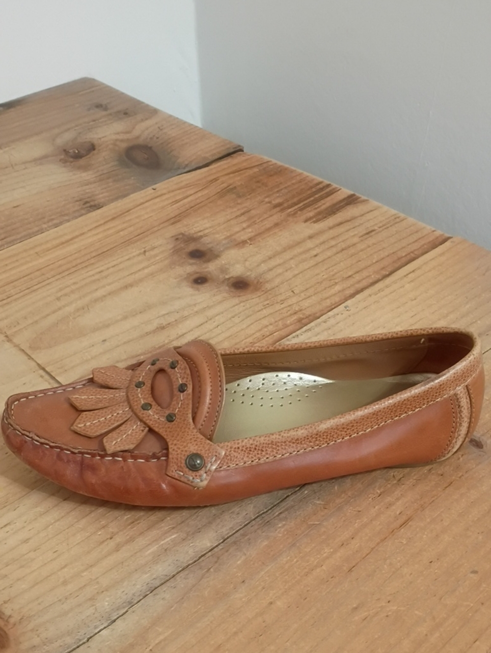 Cole Haan Brown Leather Vintage Moccasin Size 6.5B